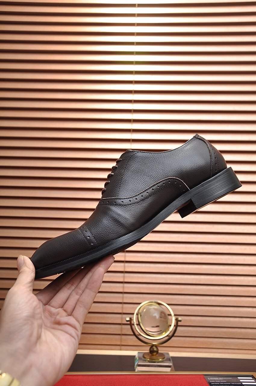 Hermès Men's Perforated Leather Lace-Up Dress Shoes